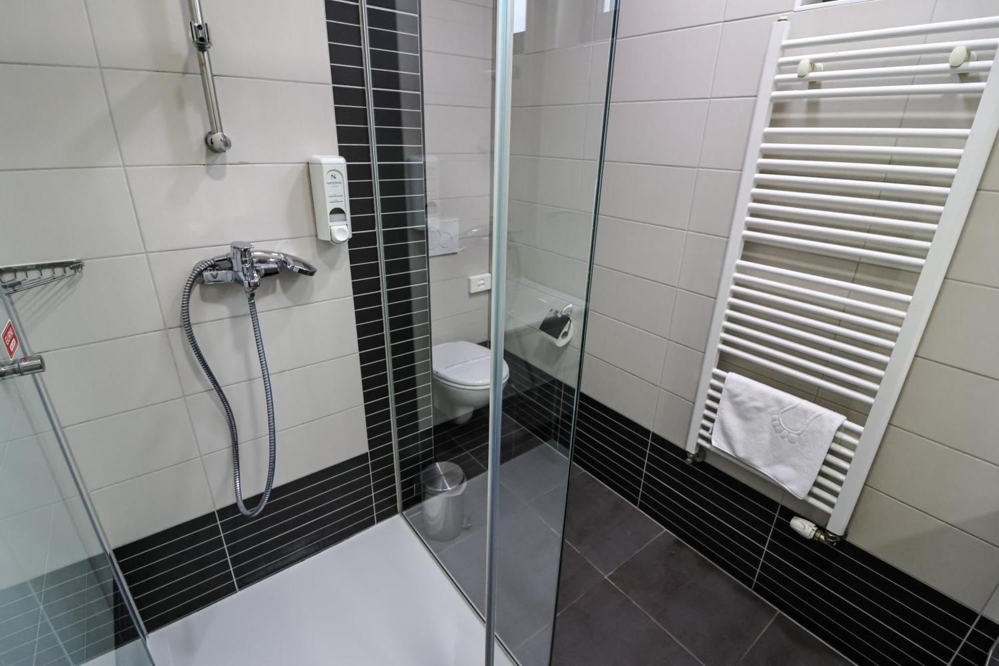 Hotel National Zágráb Kültér fotó